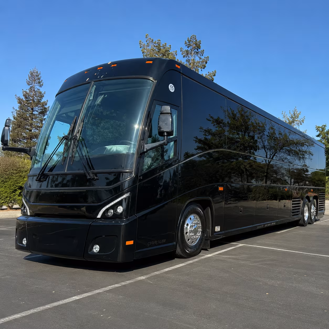 heading to newport the cape or vermont find the right long distance bus from brookline