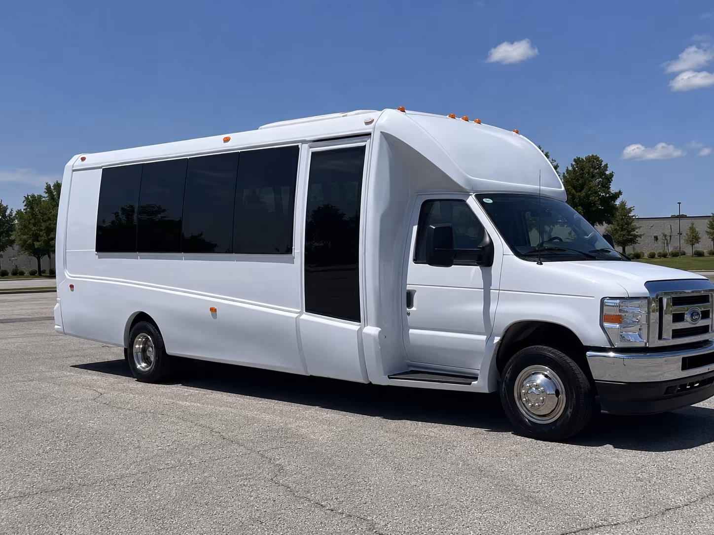 quincy brookline charter buses