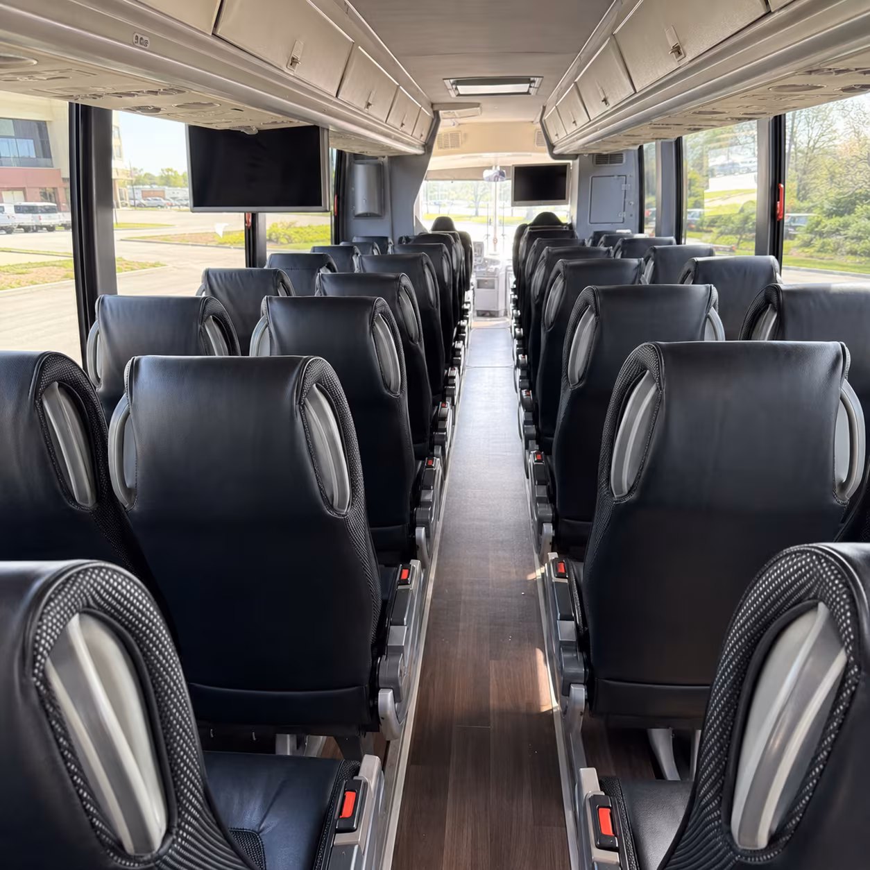 quincy bus rentals